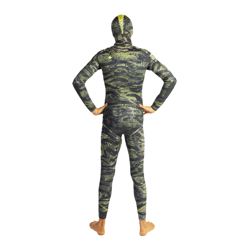 Muta Tropicam Spearfishing - Man